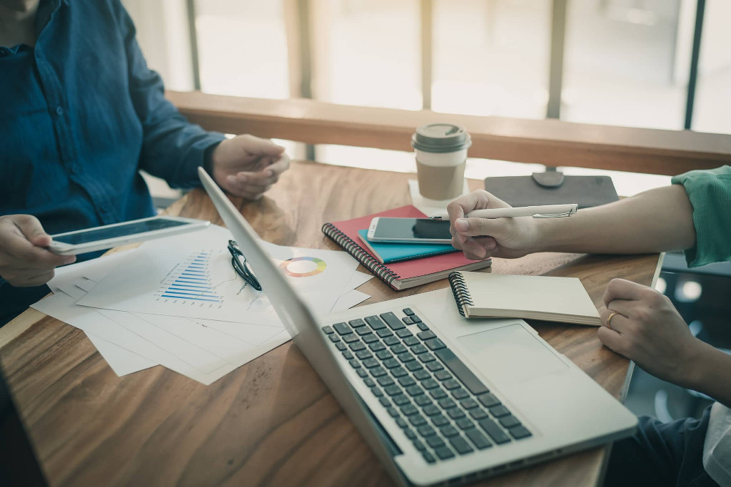 Hiring Freelance Workers? See These 4 Tips in Managing the Risks