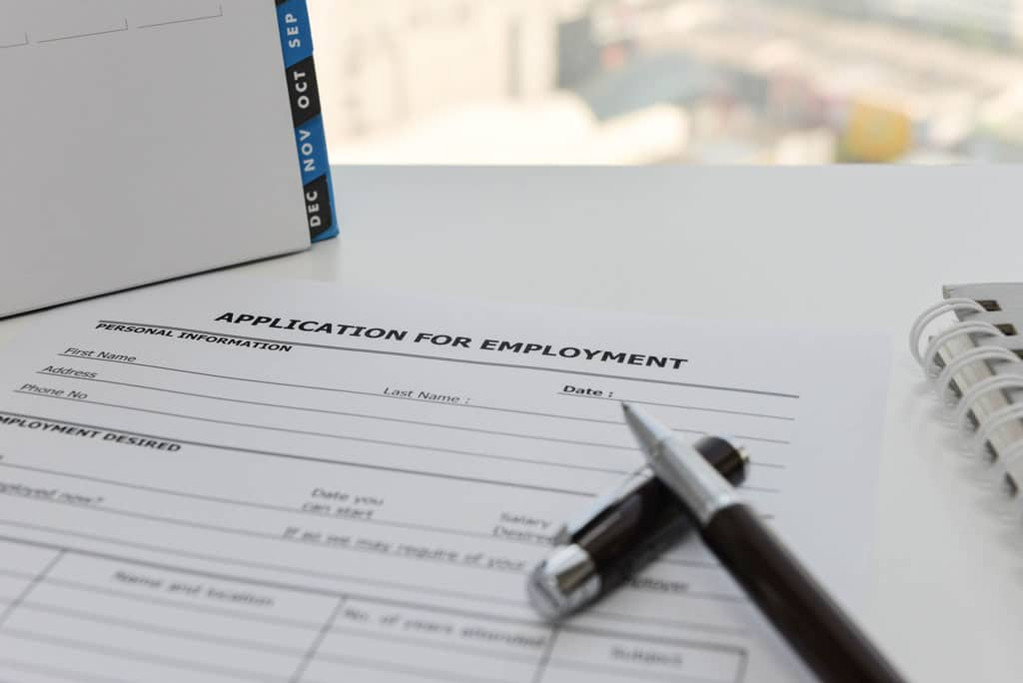 Employee Background Check: Do not Believe Resume Without Reference Check